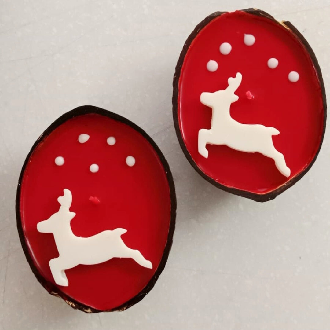 Thenga Christmas Reindeer Candle Set of 2 | Eco-Friendly Coconut Shell Scented Candles
