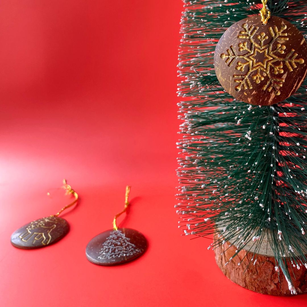 Thenga Coconut Shell Christmas Hanging Decorations - Set of 6 (2 Reindeer, 2 Trees, 2 Snowflakes)