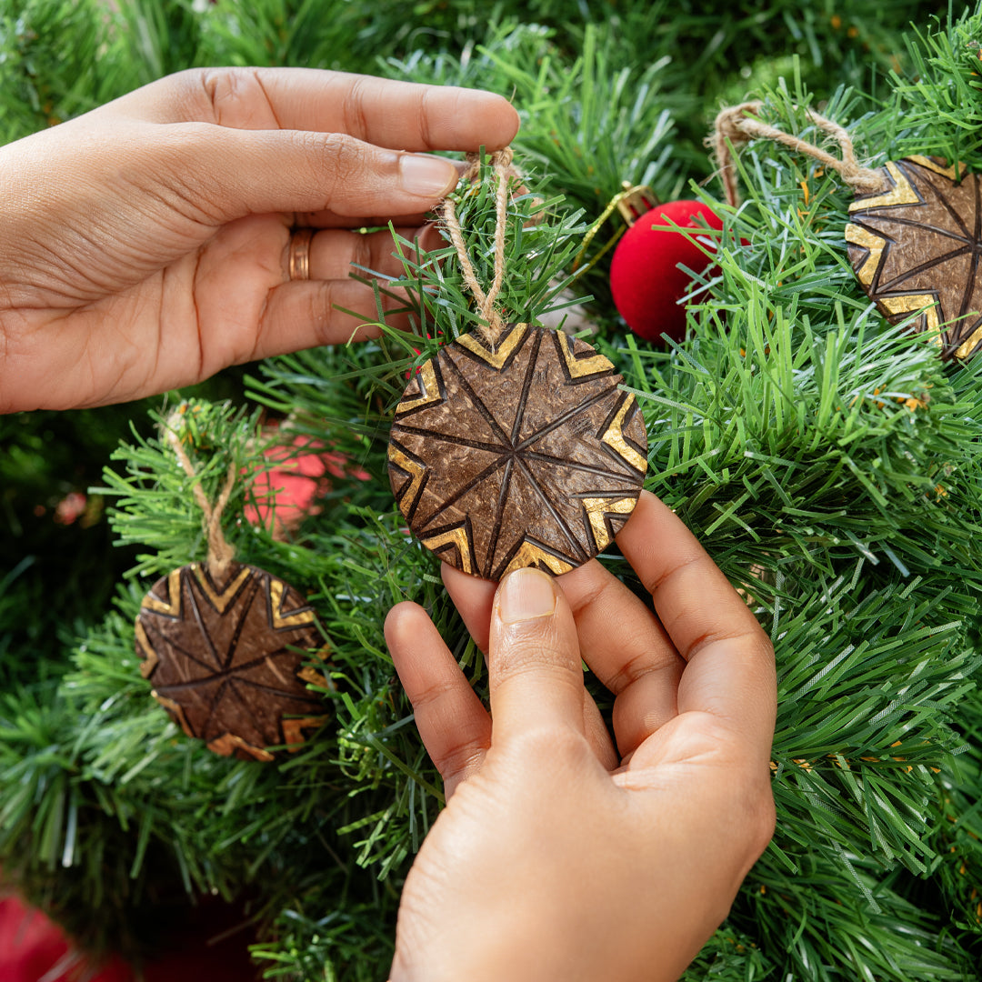 Thenga Rough Christmas Hangings set of 6